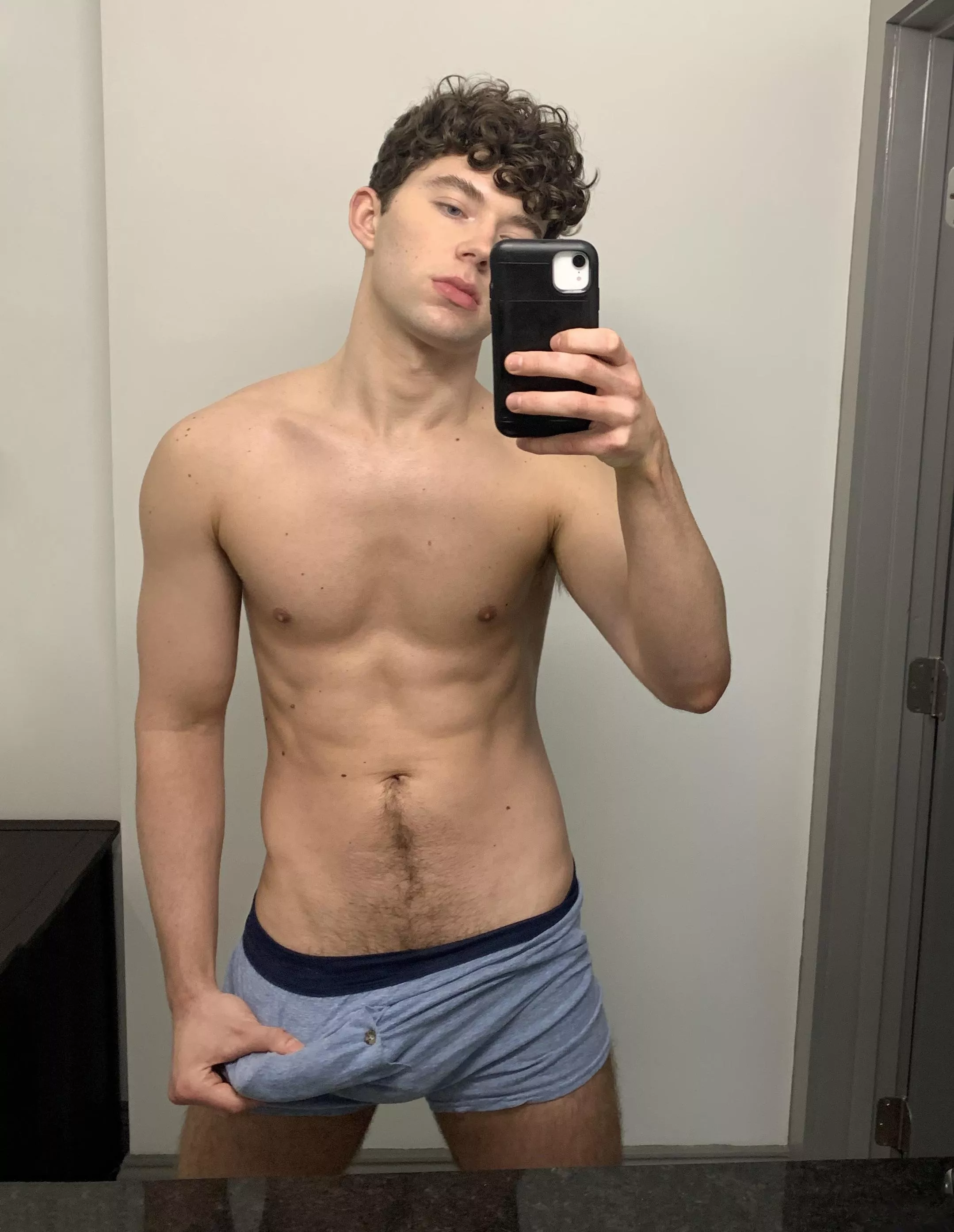 U want this pair after I’m done? posted by ElsaGermaineRiley