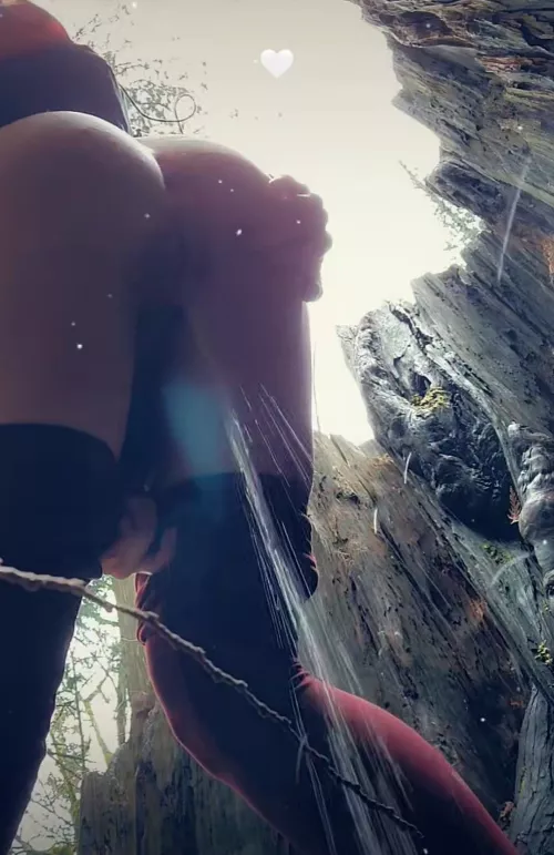 Waterfall 💦 by Nerdy_faery