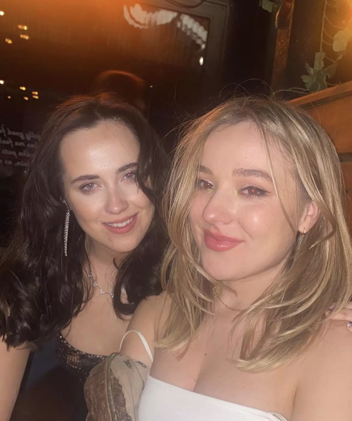 Which drunk slut you taking home? posted by sjakxicusba