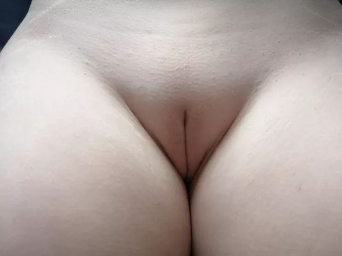 would you rather play with my simp with hot wax or ice cubes? I know what I would prefer 🔥💋 by sweet_marie_420