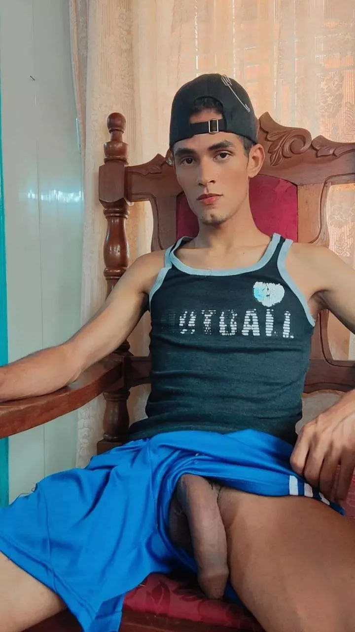 you want to play with me posted by Comeycalla21cm