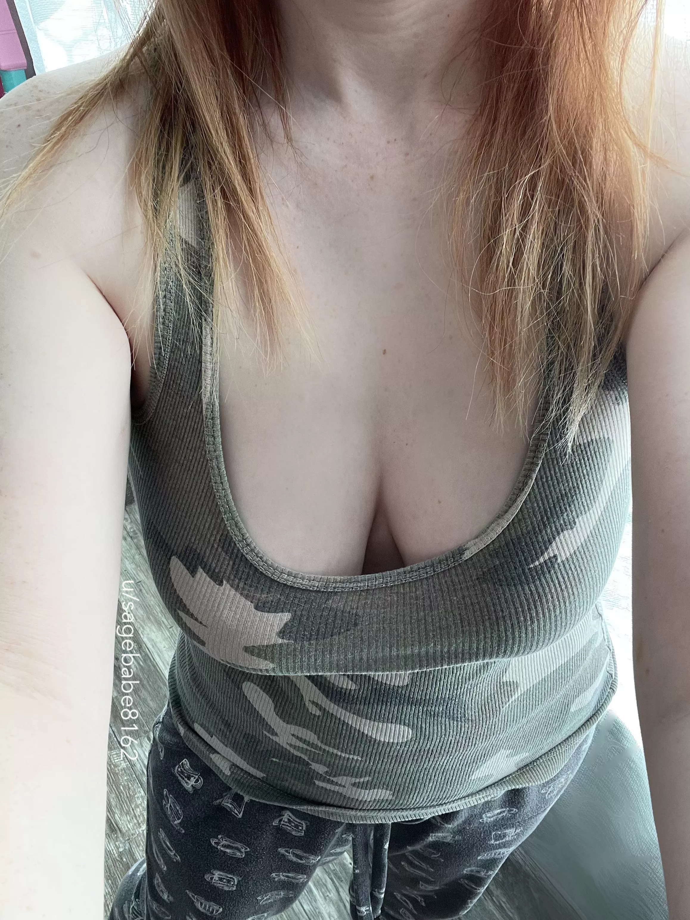 Your daily peak down my shirt posted by Sagebabe8162