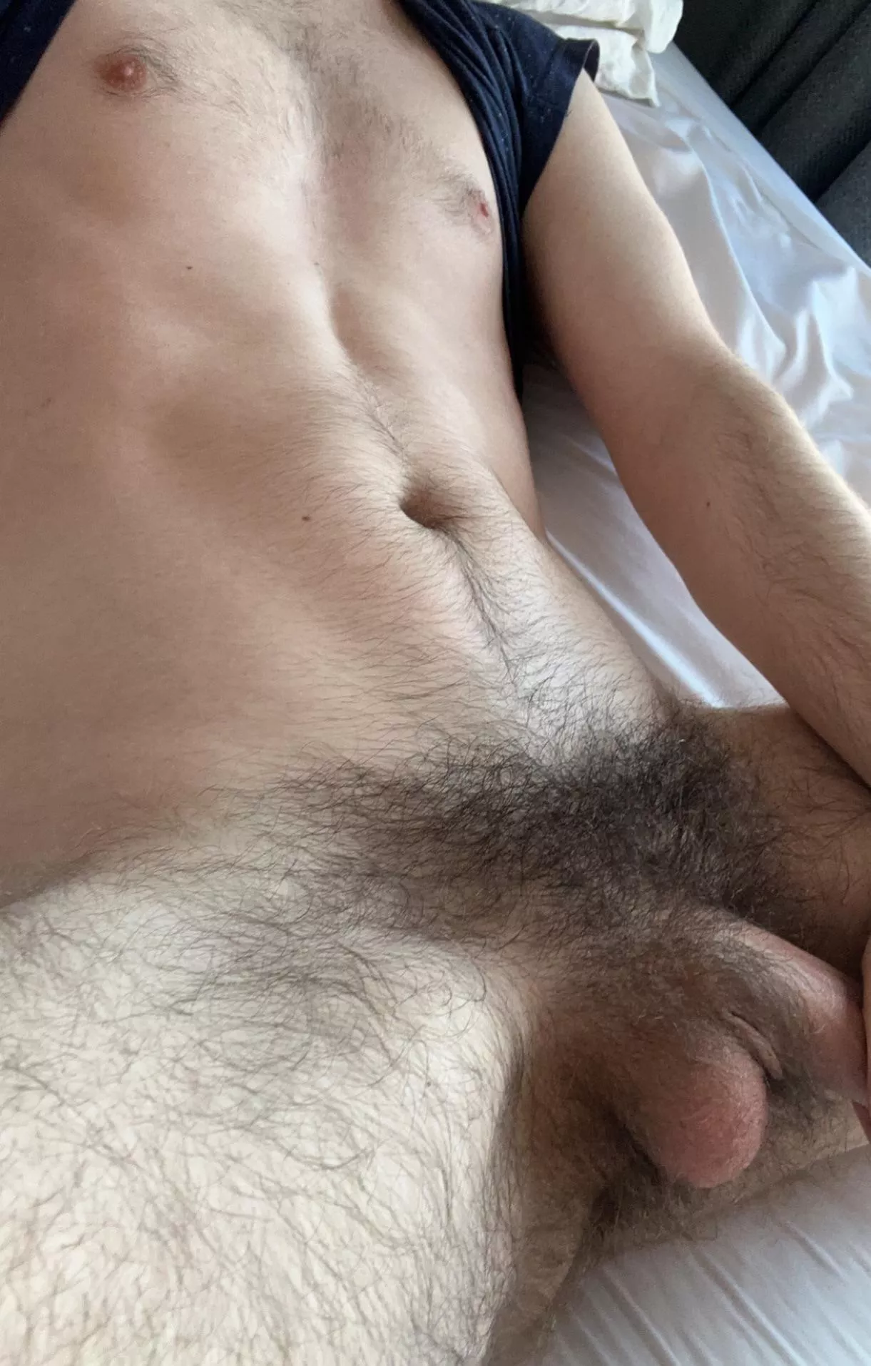 22 and looking for bushy bros 😋 posted by maybemichael_t