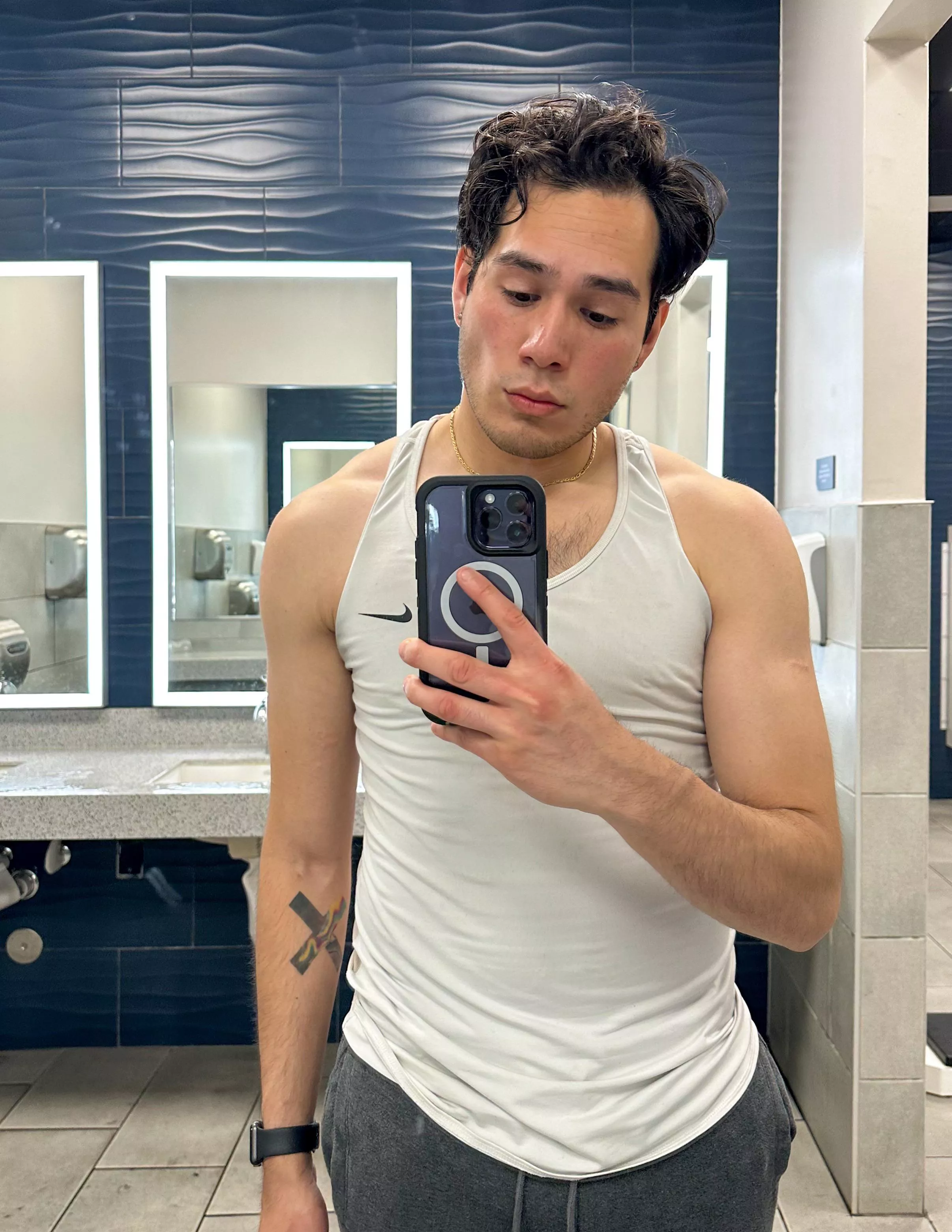 Anybody want to be my gymbro ? posted by stripperbear22