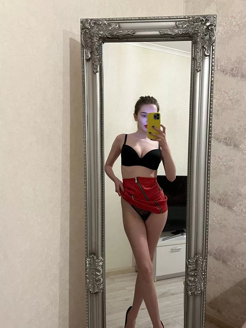 Black thongs - perfect thongs😳 posted by uneditedcelt