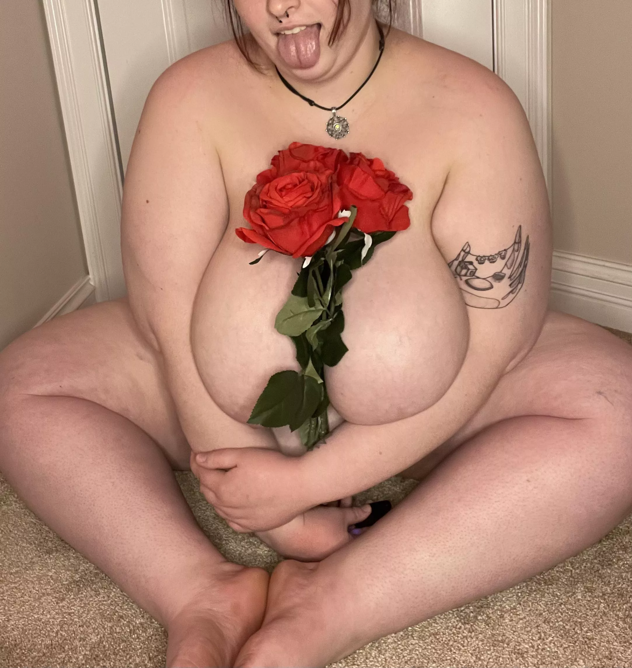 Can I be your valentine?😘 posted by SubmissiveKittyy69