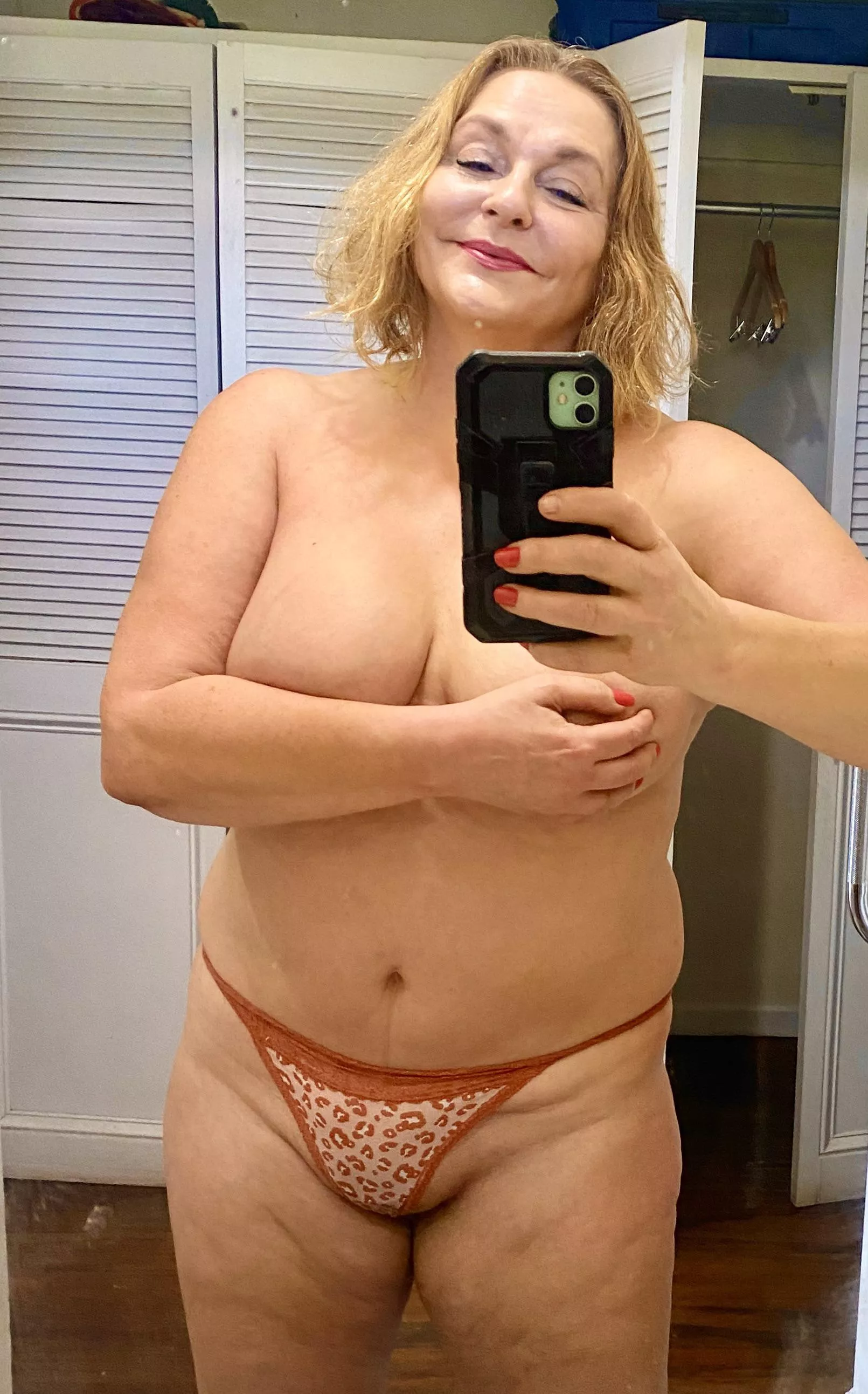 Cougar Tess Panties! posted by Tesscooksfrench