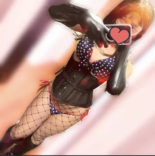 Do Corset and Bikini make a great raveparty outfit ?? by Crazy-Assist-3249