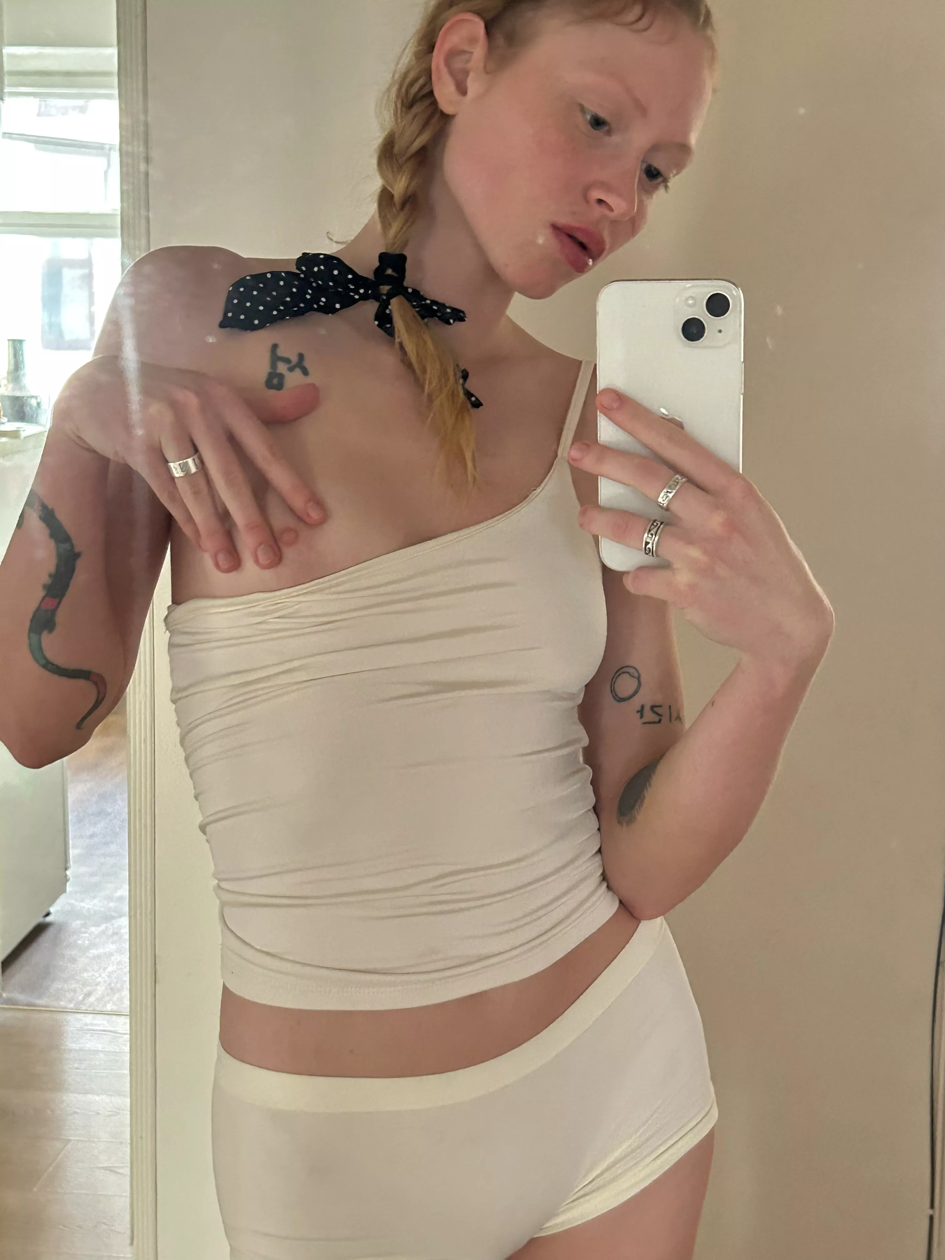 Do you think I’m cute posted by Connect_Ability_9947