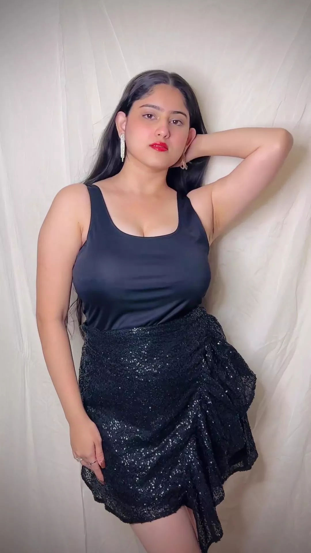 Handfull posted by accessdenied2k22