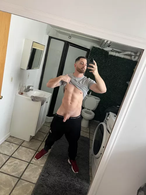 Happy monday ladies by northsidebeast