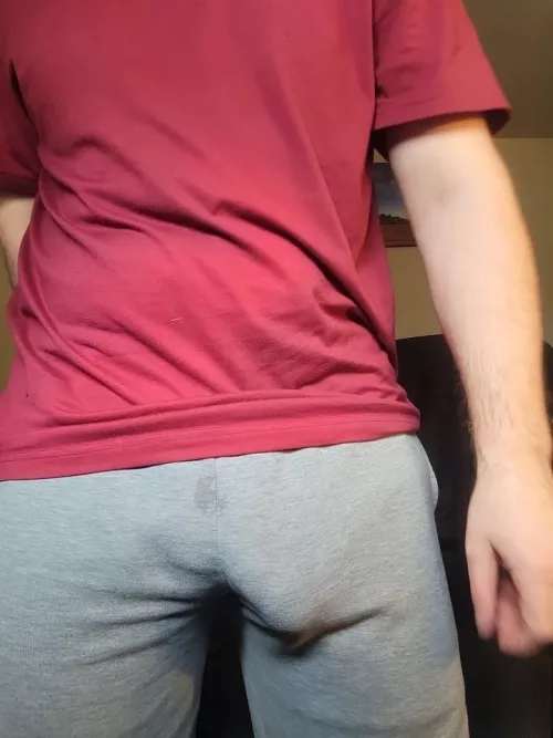 Happy Valentines Day! Can't believe Grey sweat seasons almost over by bwc4200