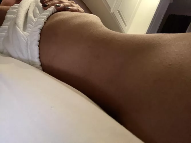 How about you give me some company 😏 by bbygirllxoxo