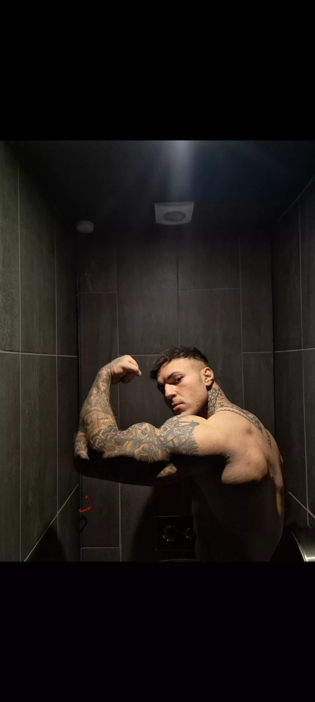 How big? ;) posted by bahamianDowel769