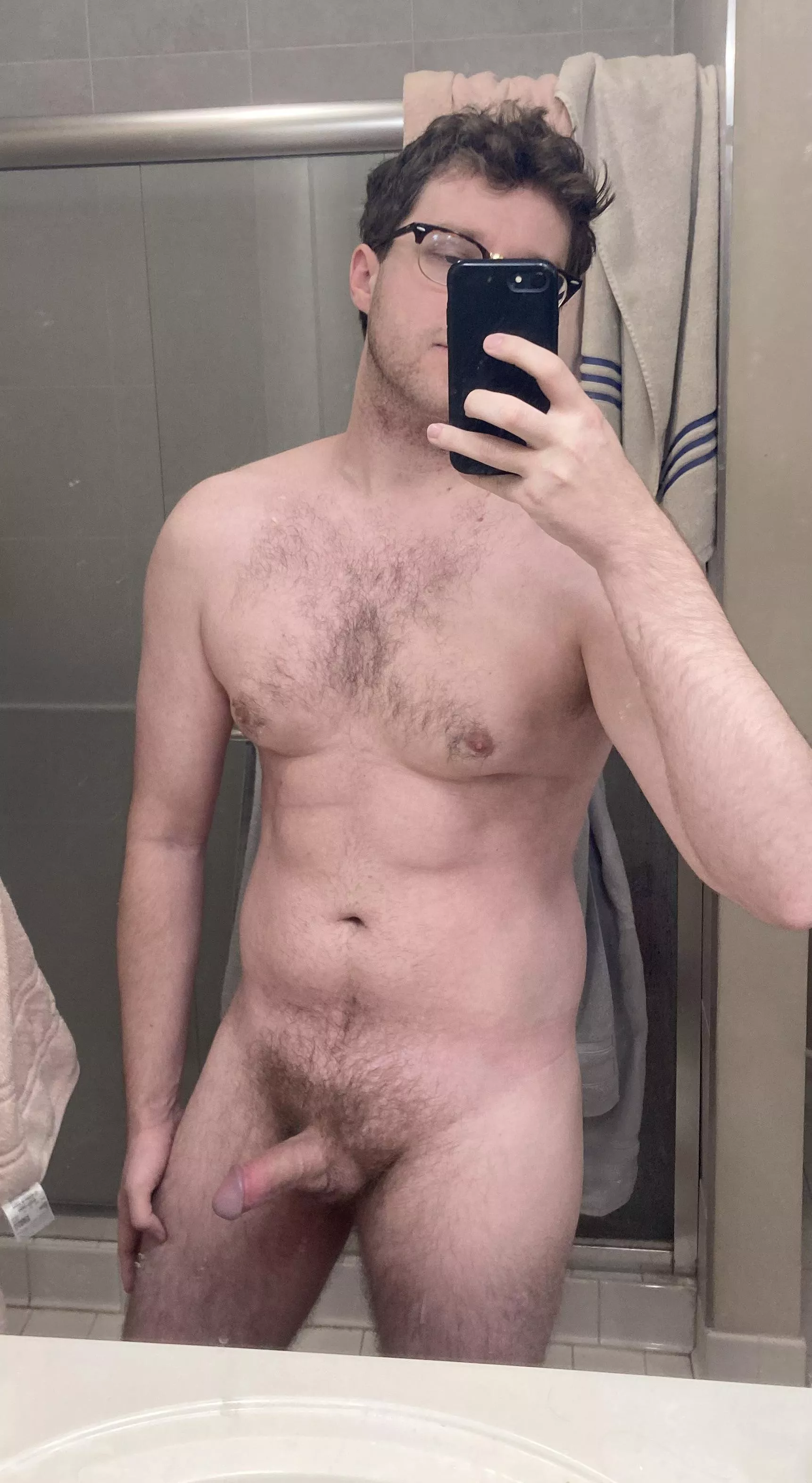 I don’t have a boyfriend to send nudes to 😭 posted by TheOtterTwink