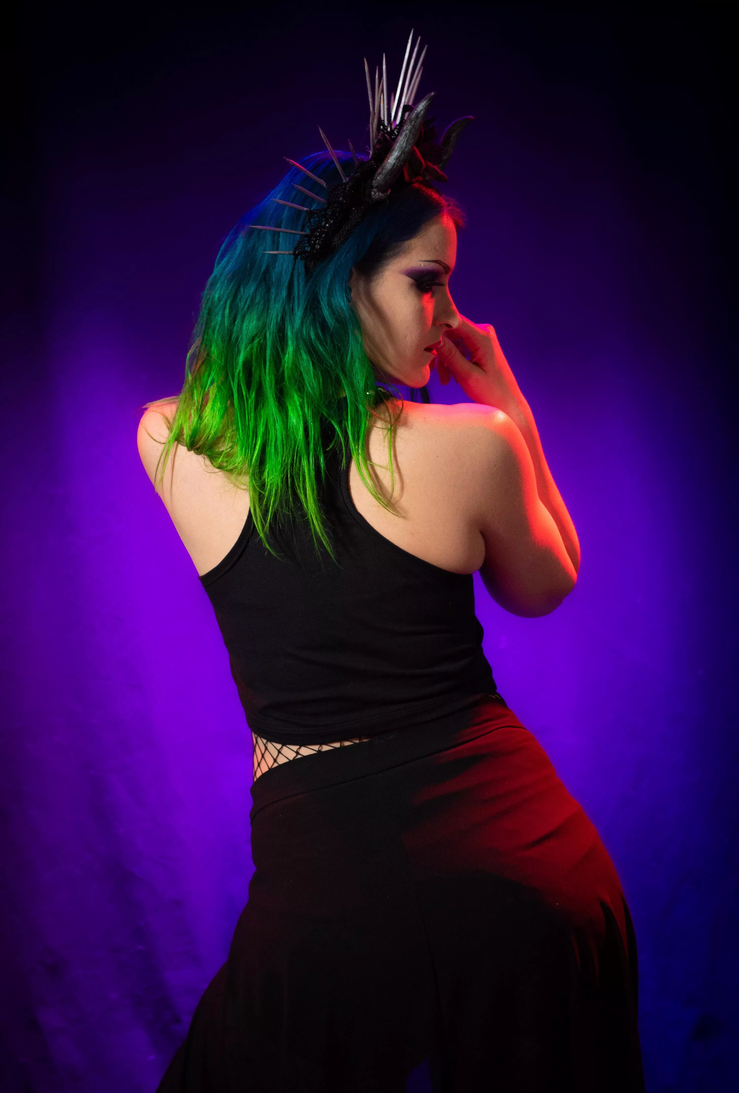 I got new lights, they’re gonna be so fun for spicy shoots posted by ilovetoragedump