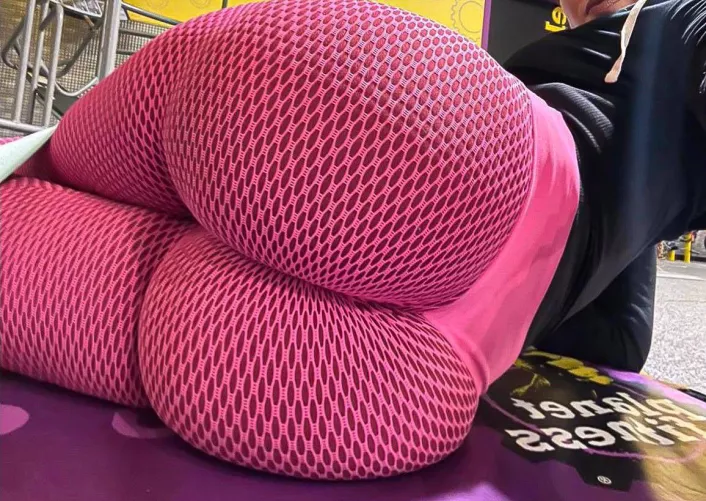 I love catching people stare at my ass at the gym 😋 by HotWetHailey