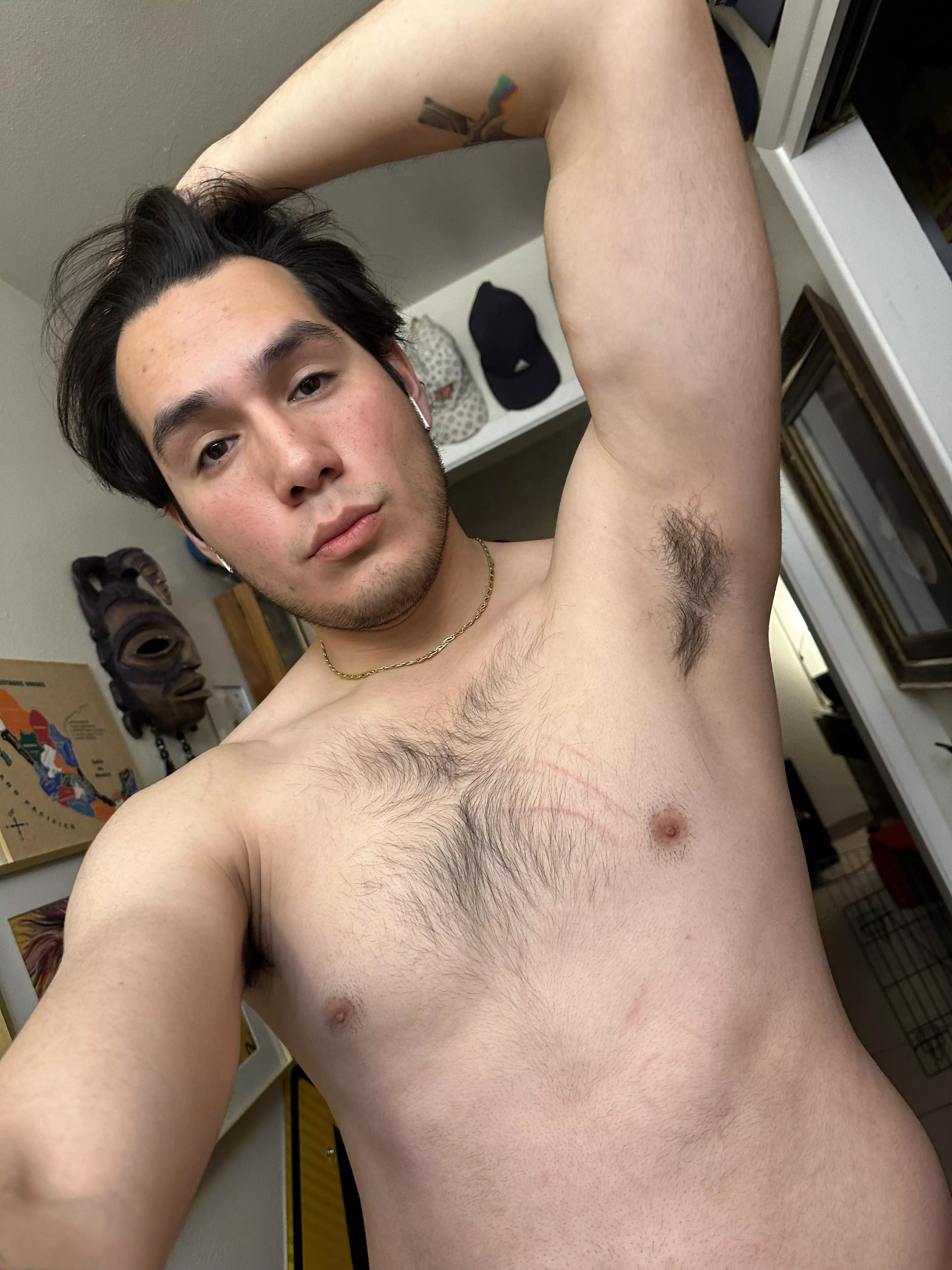 Long day, definitely smells musky posted by stripperbear22
