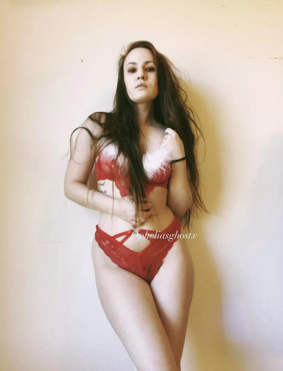 Messy hair posted by Opheliasghostx