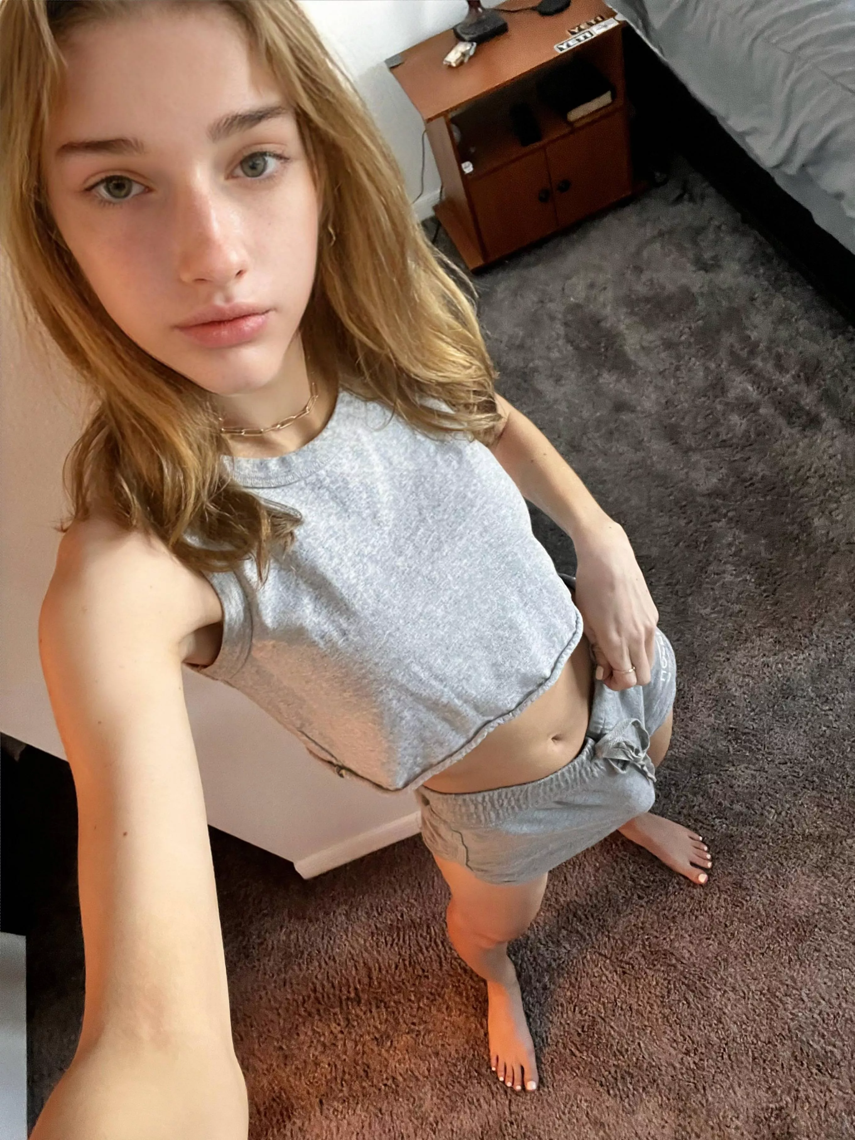 say hi if u wanna taste me posted by Hiiwasodie