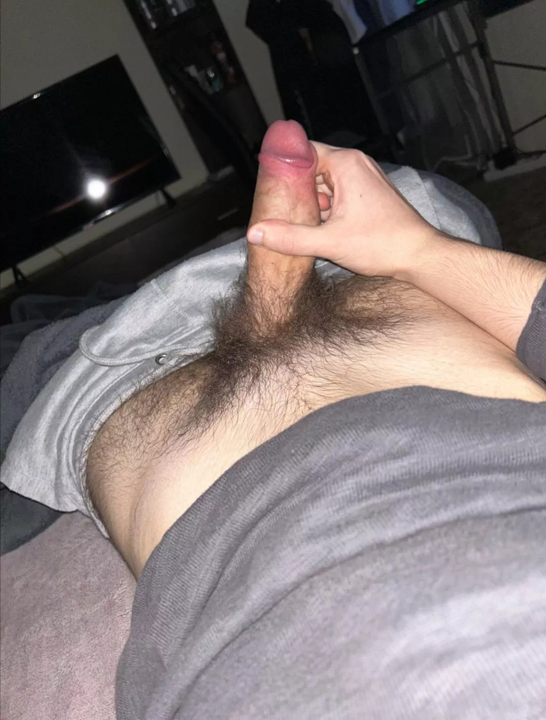 seems will be a big bush there? posted by CrazyTeenBoy