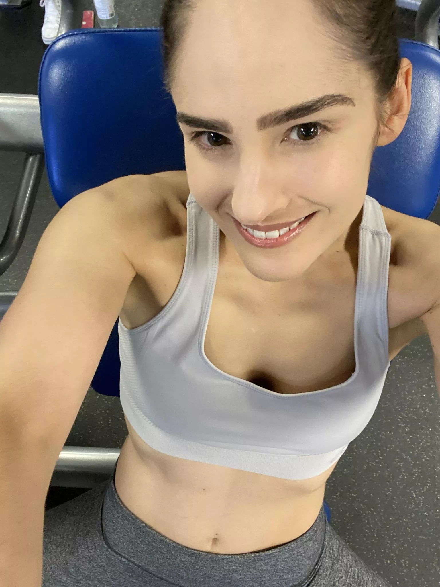 Starting off with my abs.. then work my way up posted by AvaAlex