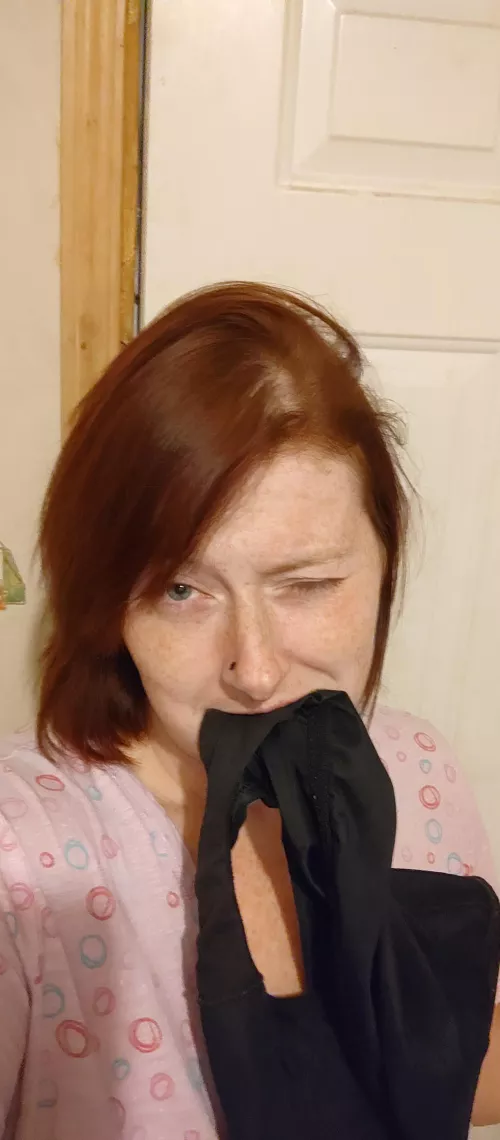 Tastes sweet and salty! 😋 Happy V day!! [OC] by Curves_for_daze