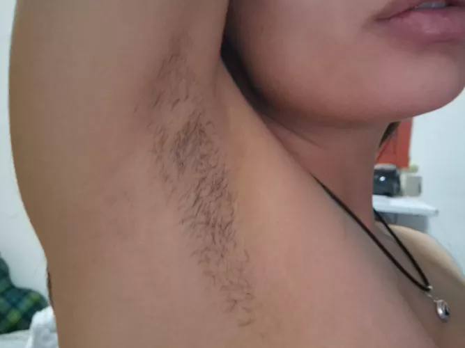 tastyy by Suspicious_nirv