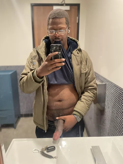 Trying to meet in the work bathroom? by seagodswrath