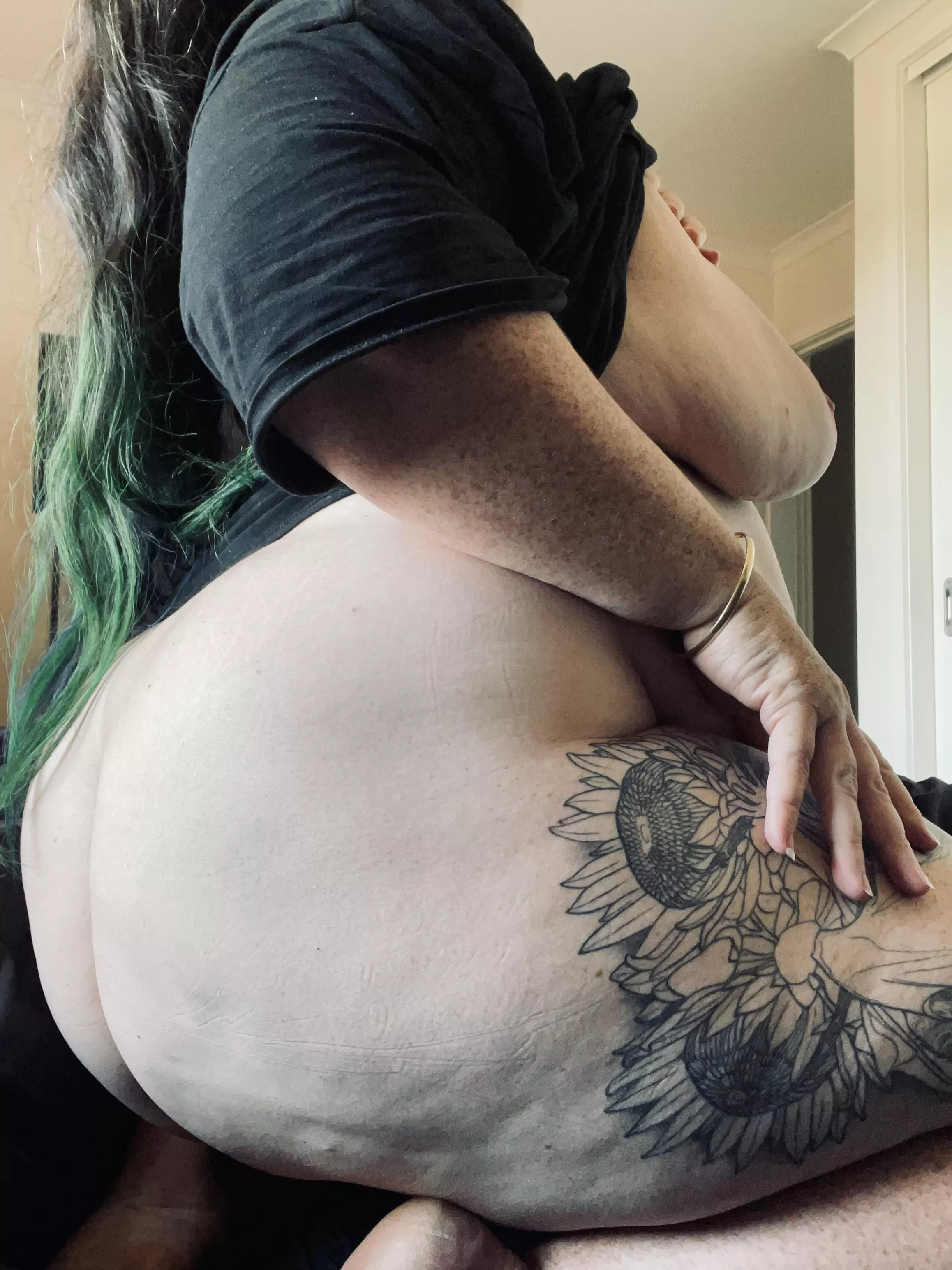 Valentines Day Booty 🖤 posted by mumma-bat