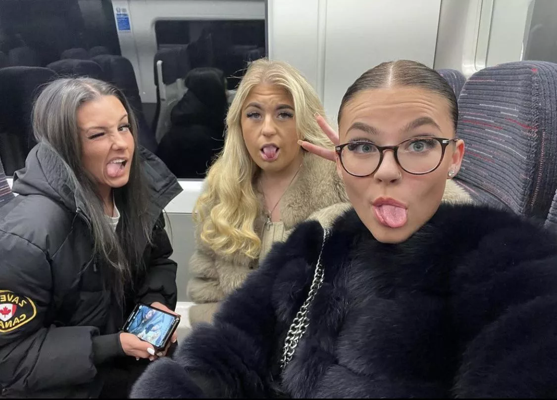 Which one posted by Tasty_Cloud_8762