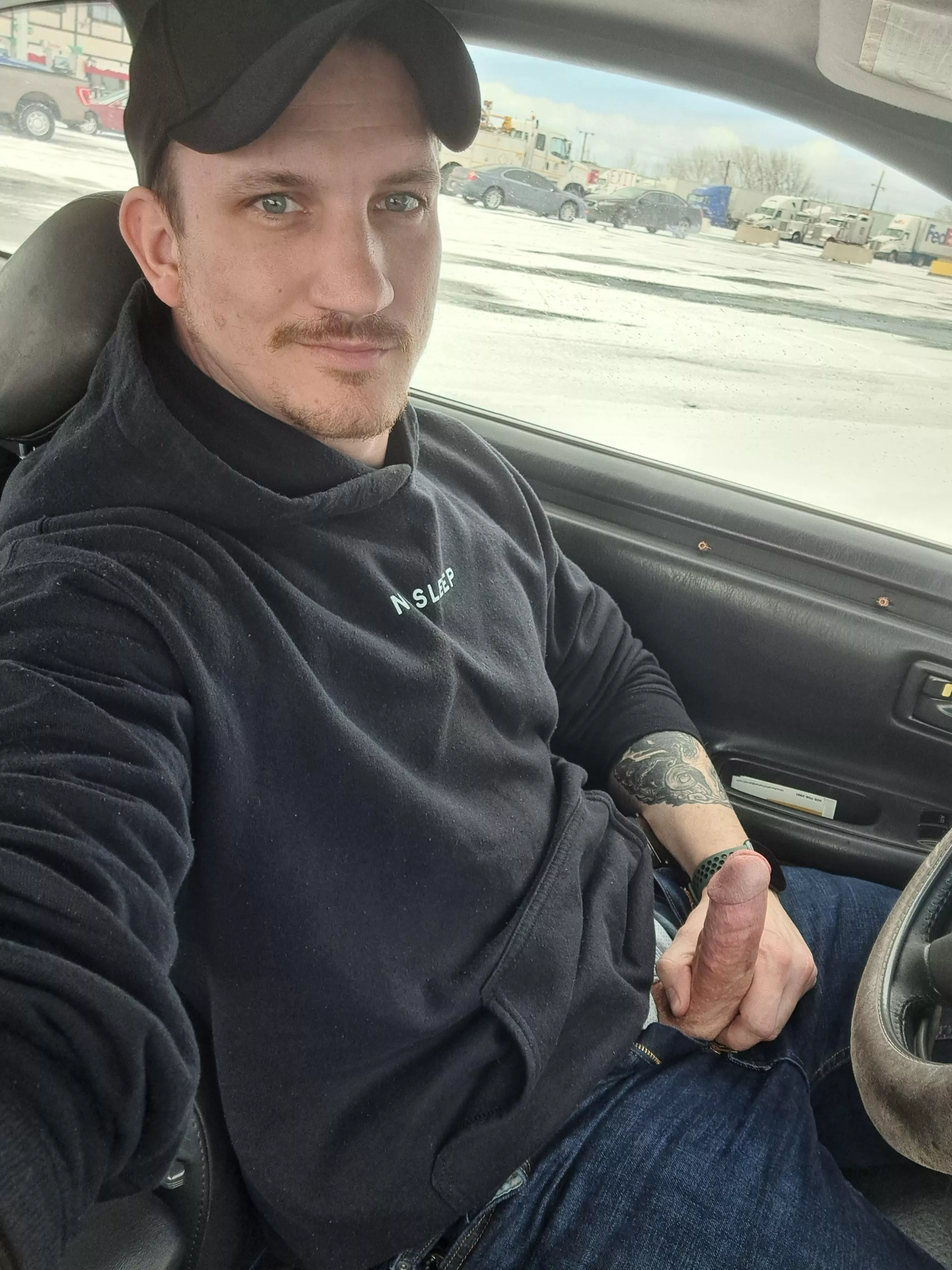 Who wants to go for a Valentines Day ride? 😉 posted by baywatchmaxxx