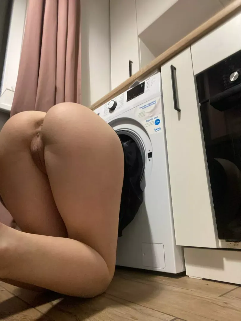 would you fuck me on the first date? posted by petitesofi