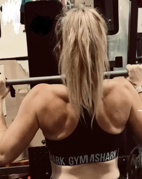 You don’t have to be naked to (f)eel sexy and strong by silky-lips