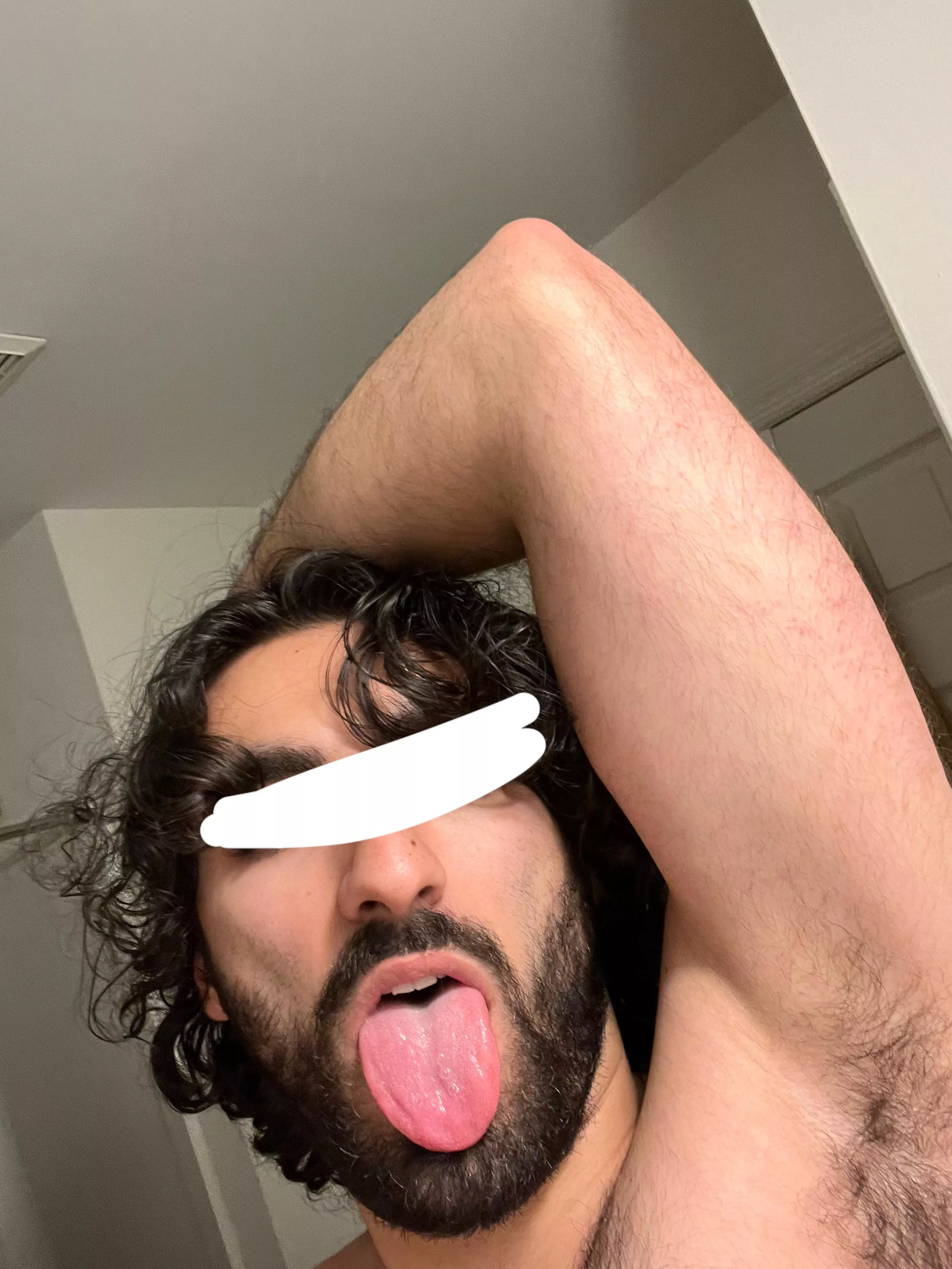 22 hmu posted by kewldude35