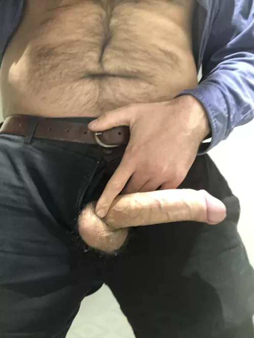 27 m totally straight showing off while the gf is out … by ssjjbb323