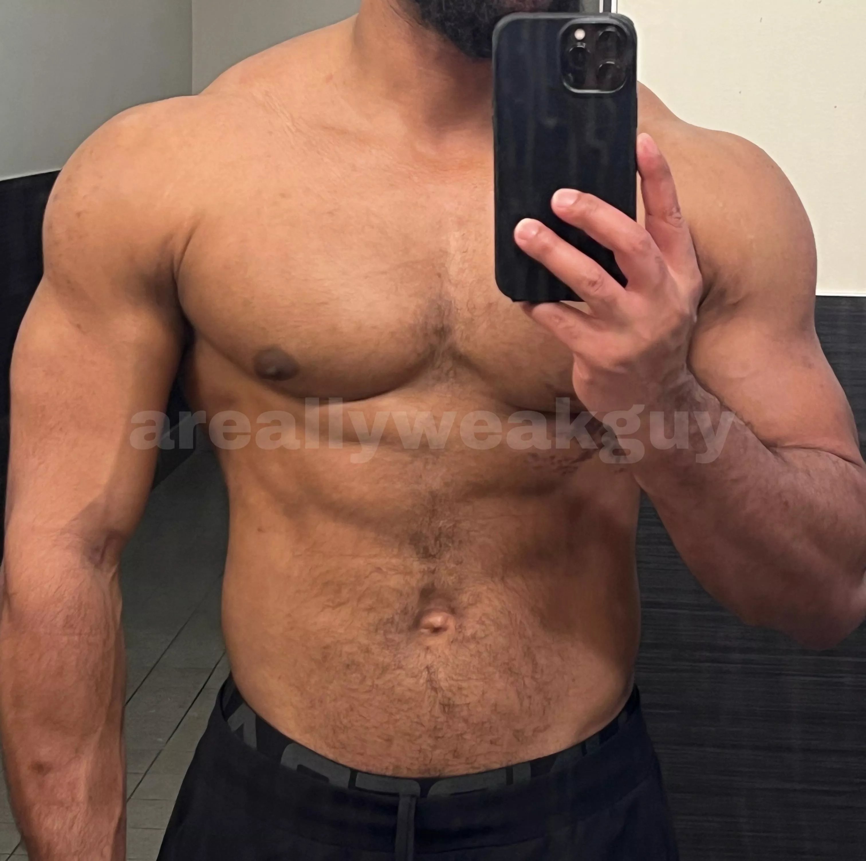 28M-Las Vegas 2/15-2/17 & Miami 2/18-2/21 - Big Airbnb with a couple in Miami, and we’re looking for other tested women/couples posted by areallyweakguy