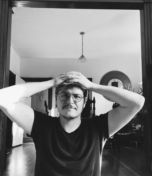 [33] Trying out portrait mode by nightsprinter