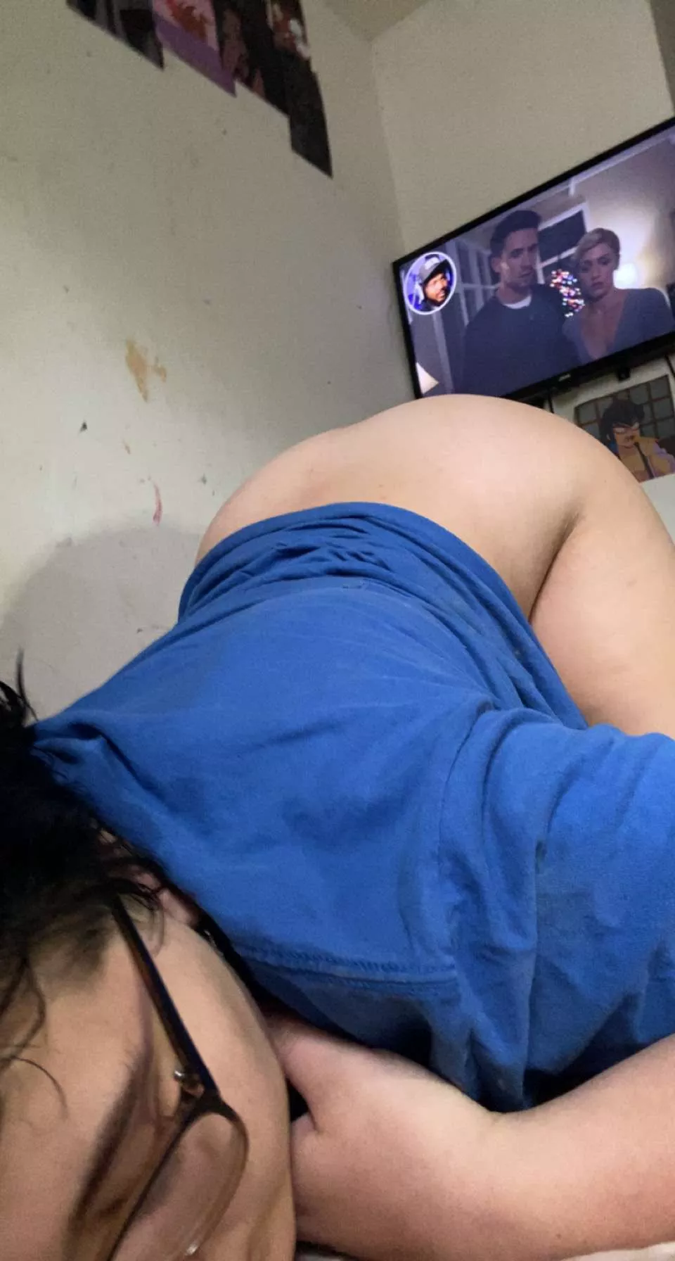 Any couple wanna try me for valentines? posted by Exotic_Aerie_1702