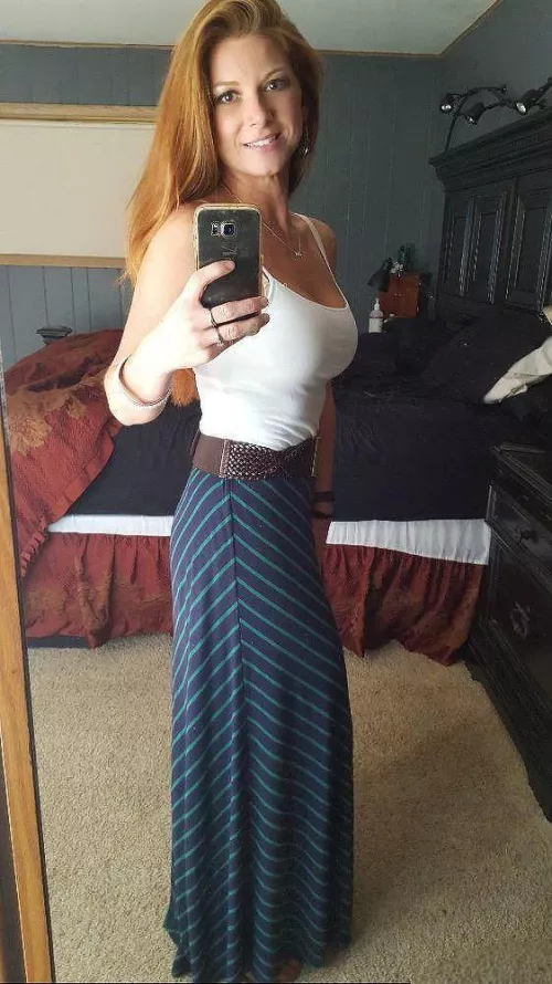 big up top, small below by e04493