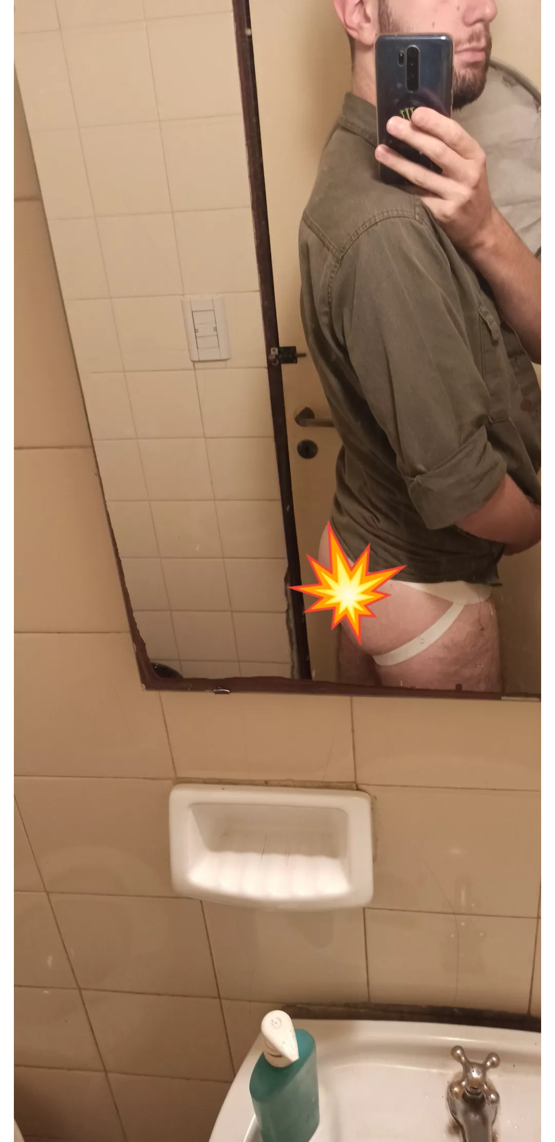 Bored at work. DM me now 🔥 posted by Hoctorxxx