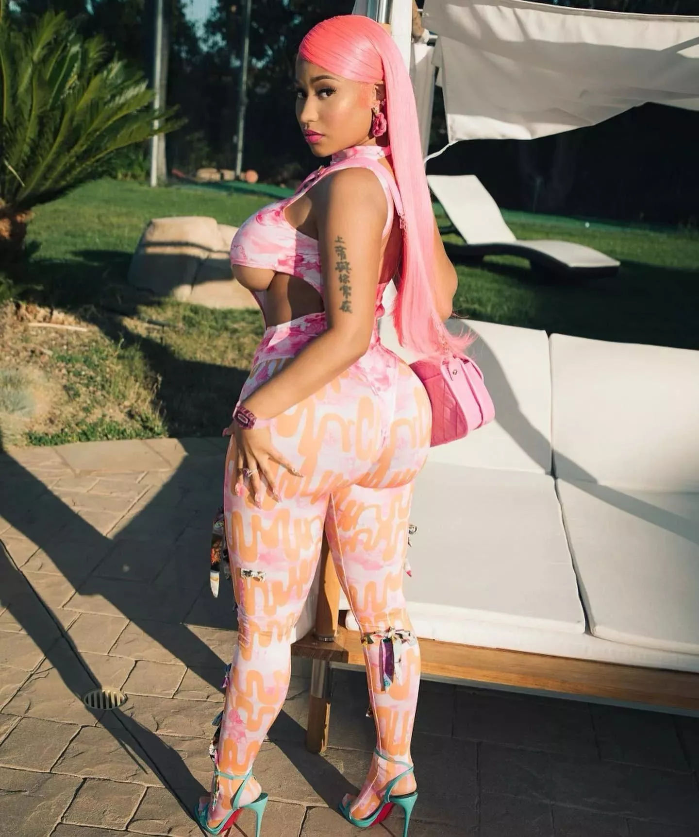Can't get enough of goddess nicki too thick posted by collinseal