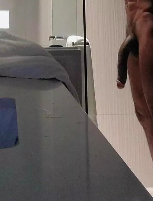 Come take a shower with me and my 11 inch anaconda posted by 11inchbbc01