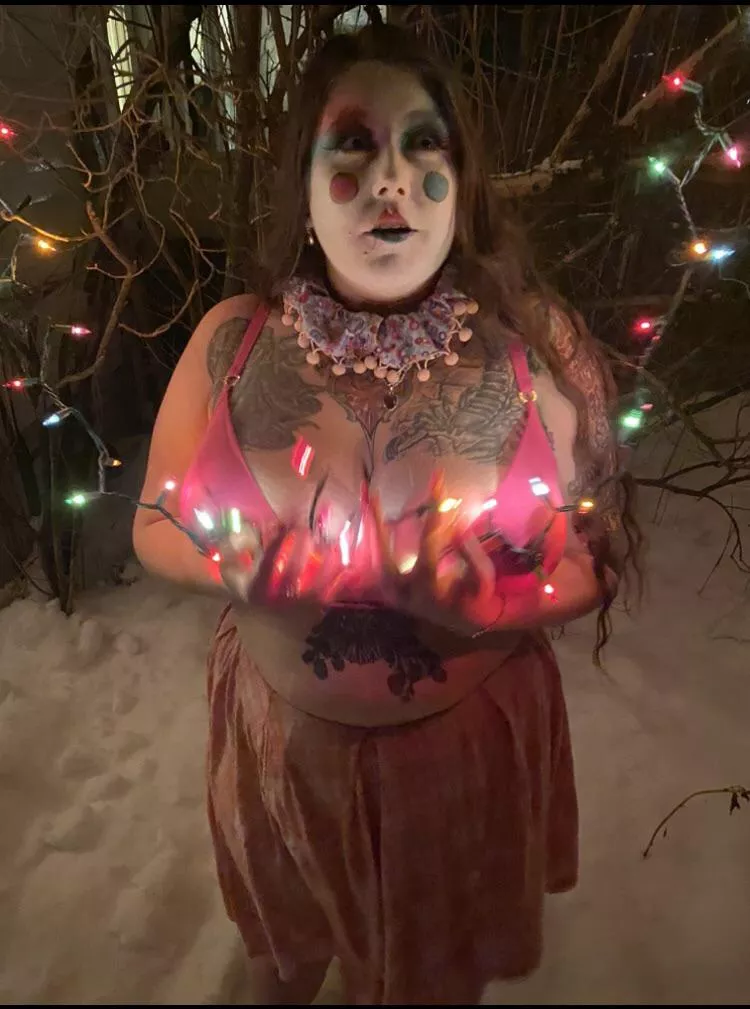 Daddy issues, data dumpster, dumb on purpose 👾 posted by KitanasKillers