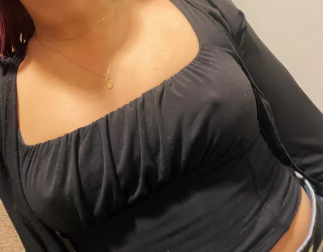 Did not expect it to be so frigid in the office today, whoops…A+ professional business lady in the building 🙃🥶🤣 by Luna_Lee_Love