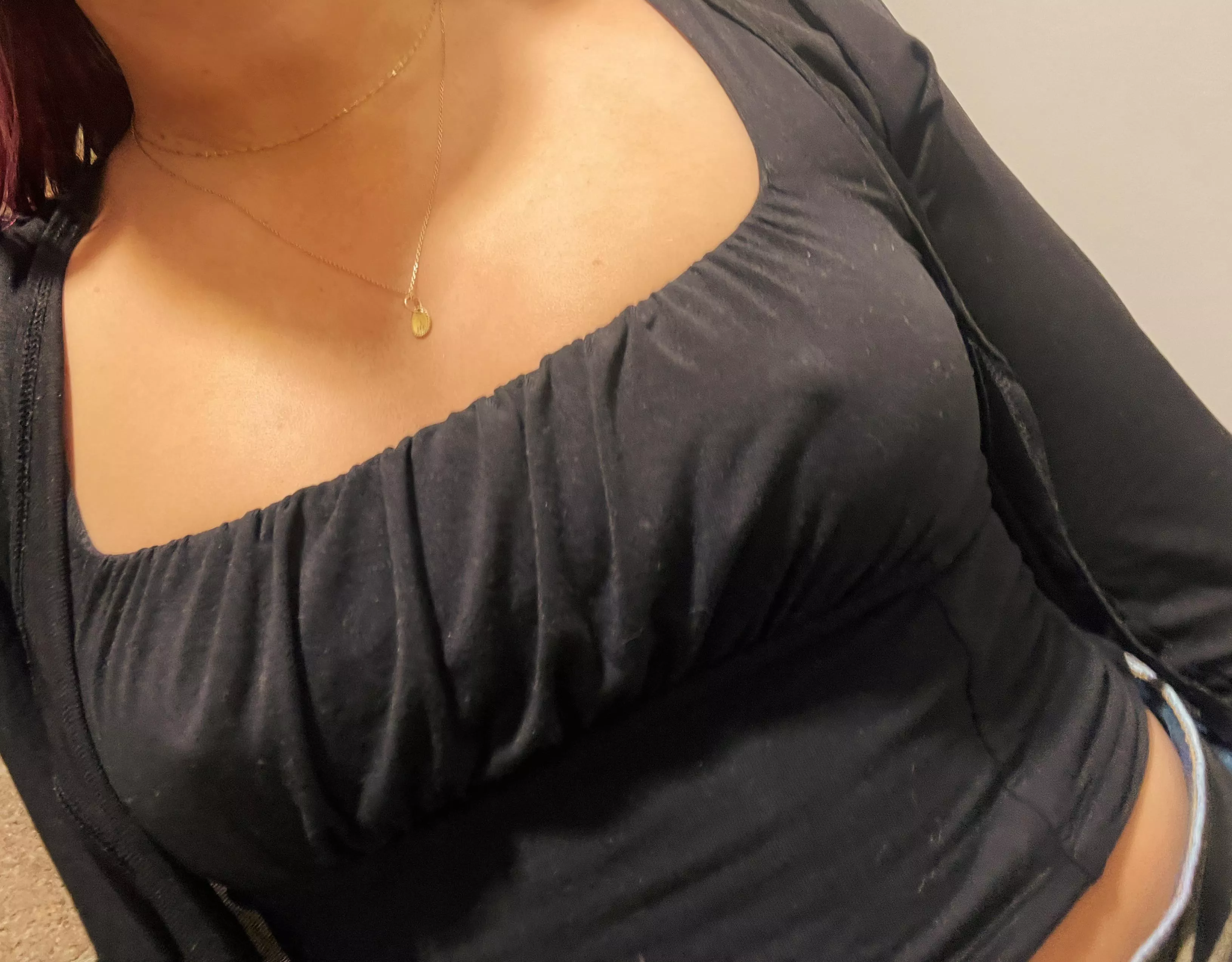 Did not expect it to be so frigid in the office today, whoops…A+ professional business lady in the building 🙃🥶🤣 posted by Luna_Lee_Love