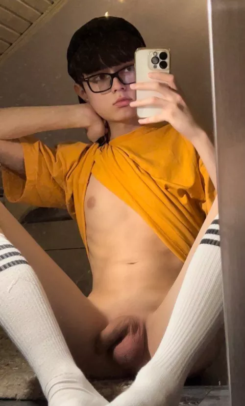 do you think I’m cute? 🥺 by ShokuHOE-sama