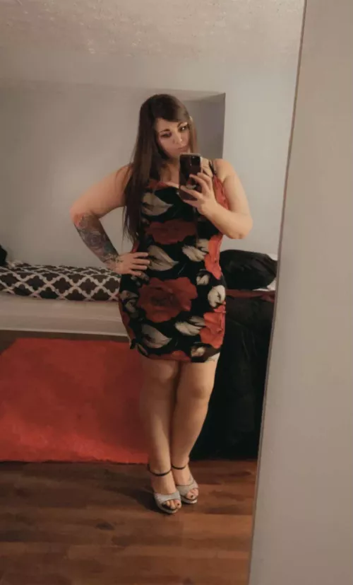 Do you think my date will like my valentines outfit? Think I’ll get lucky later? 💋😜😈 by ksizzlexx