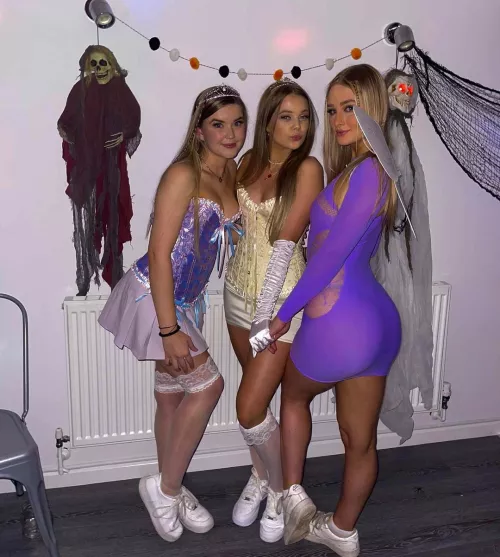 dress up by sotonguy123