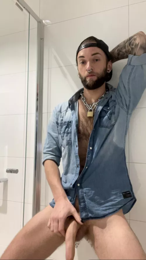 Felt wet, might delete later by silkboxerfanatic